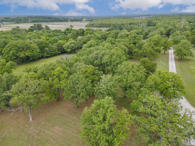 104 Private Road 4757, Rhome, TX 76078