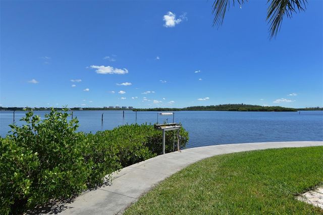8911 MIDNIGHT PASS ROAD 410, Sarasota, FL 34242