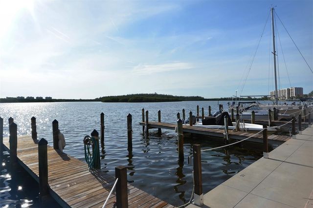 8911 MIDNIGHT PASS ROAD 410, Sarasota, FL 34242