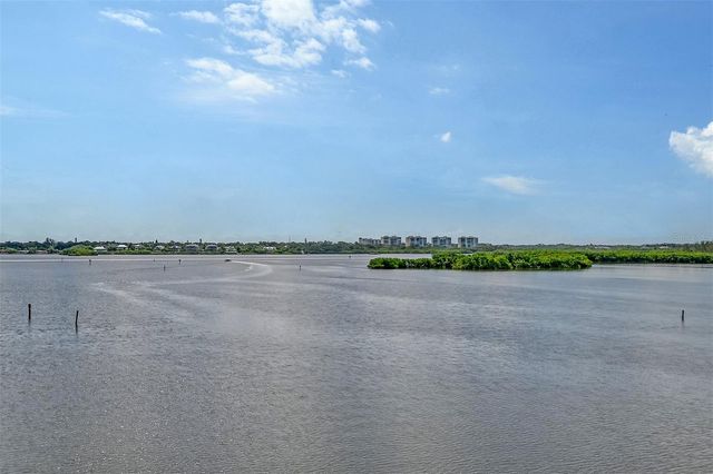 8911 MIDNIGHT PASS ROAD 410, Sarasota, FL 34242