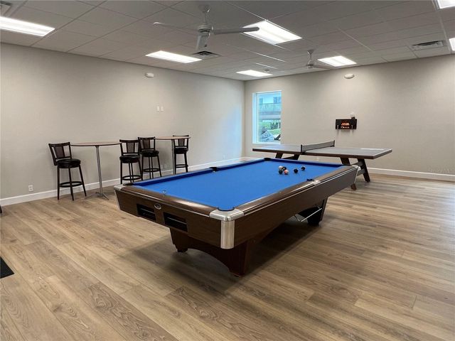 8911 MIDNIGHT PASS ROAD 410, Sarasota, FL 34242