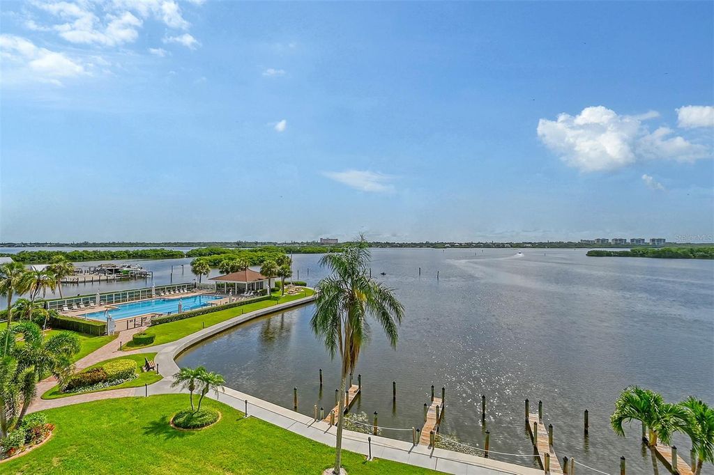 8911 MIDNIGHT PASS ROAD 410, Sarasota, FL 34242