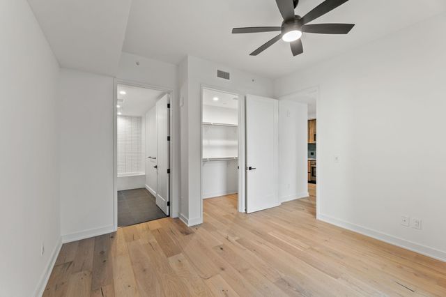 84 East Ave 2108, Austin, TX 78701