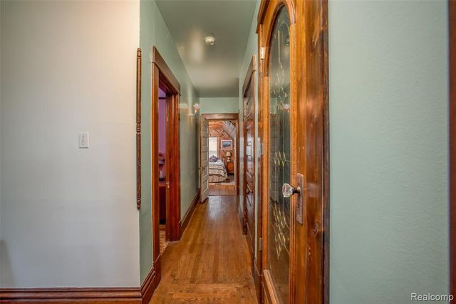 1749 Saint Clair River Drive, Algonac, MI 48001