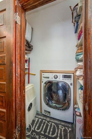 1749 Saint Clair River Drive, Algonac, MI 48001