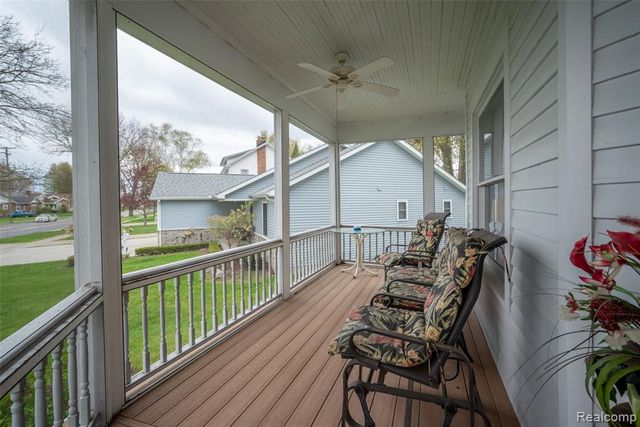 1749 Saint Clair River Drive, Algonac, MI 48001