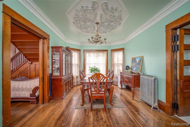 1749 Saint Clair River Drive, Algonac, MI 48001
