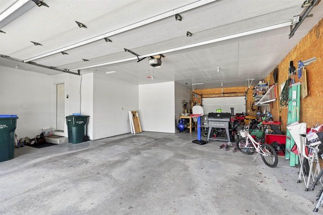 4521 W CAPITOL DRIVE, Appleton, WI 54913