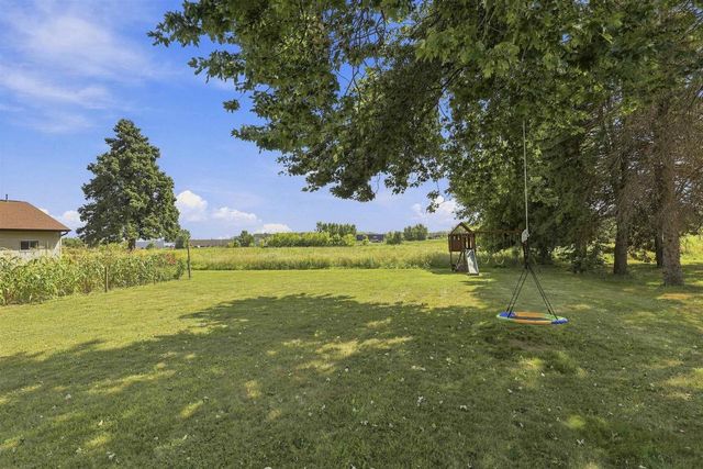 4521 W CAPITOL DRIVE, Appleton, WI 54913