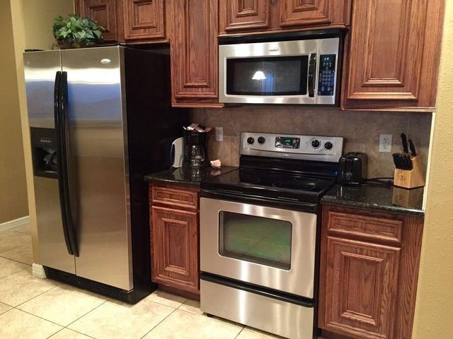 7039 Kingston Cove Lane Drive 205, Willis, TX 77318