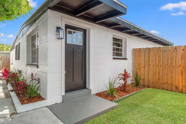 4008 W OLIVE STREET, Tampa, FL 33616