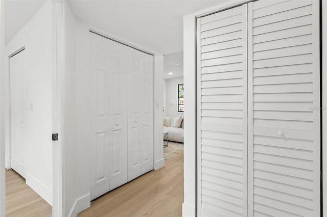 4008 W OLIVE STREET, Tampa, FL 33616