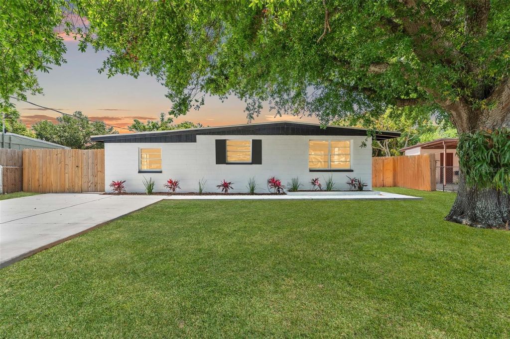 4008 W OLIVE STREET, Tampa, FL 33616