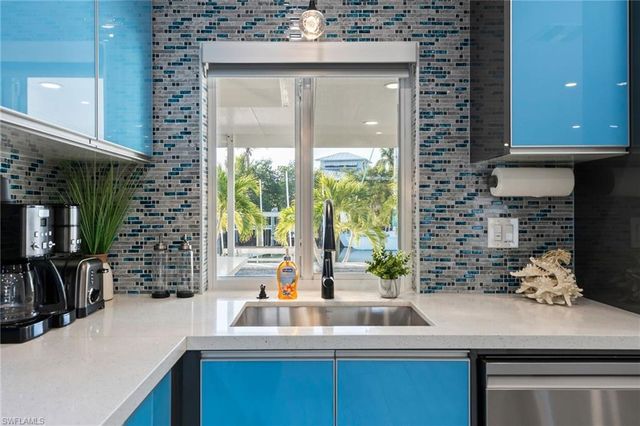 3571 Emerald AVE, St. James City, FL 33956