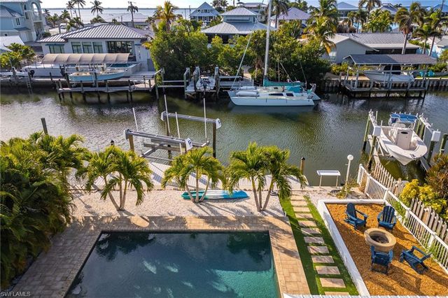 3571 Emerald AVE, St. James City, FL 33956