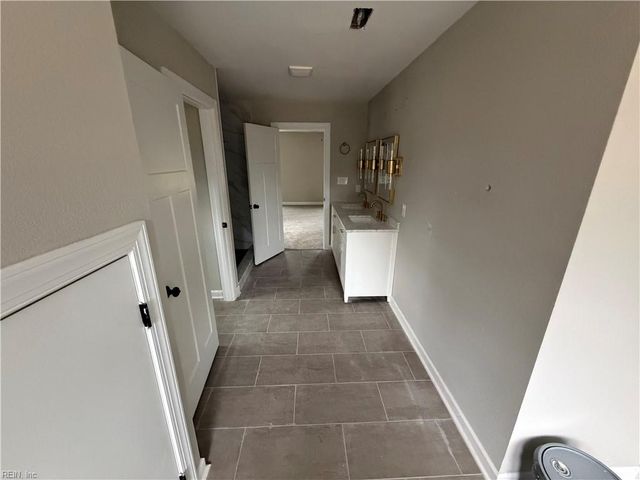 3130 Sterling Point DR, Portsmouth, VA 23703