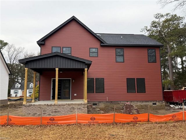 3130 Sterling Point DR, Portsmouth, VA 23703