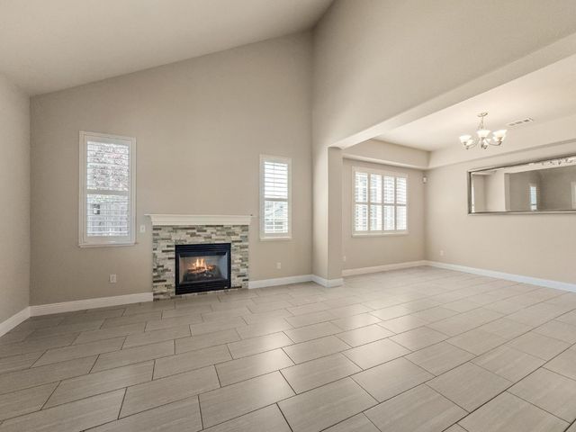 5565 Havencrest Cir, Stockton, CA 95219