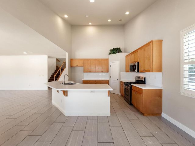 5565 Havencrest Cir, Stockton, CA 95219