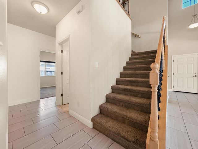 5565 Havencrest Cir, Stockton, CA 95219