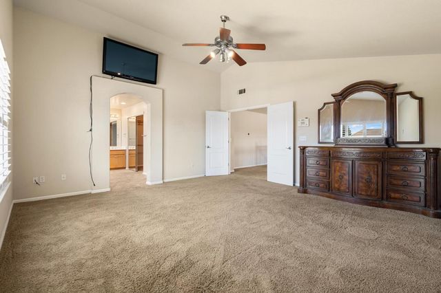 5565 Havencrest Cir, Stockton, CA 95219