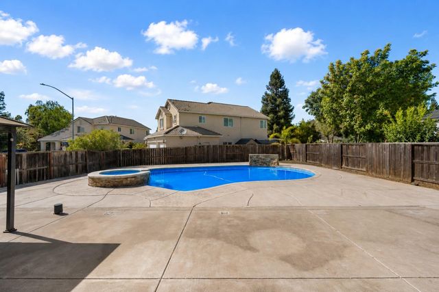 5565 Havencrest Cir, Stockton, CA 95219