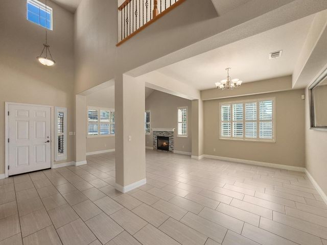 5565 Havencrest Cir, Stockton, CA 95219