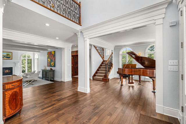 108 Carriage Hill DRIVE, Adams Twp, PA 16046