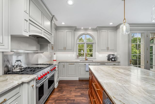 108 Carriage Hill DRIVE, Adams Twp, PA 16046