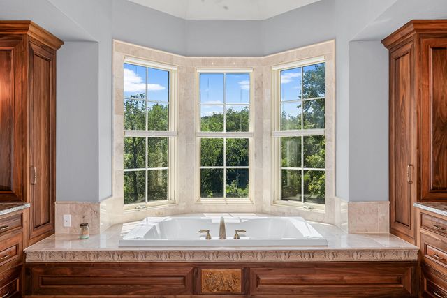 108 Carriage Hill DRIVE, Adams Twp, PA 16046