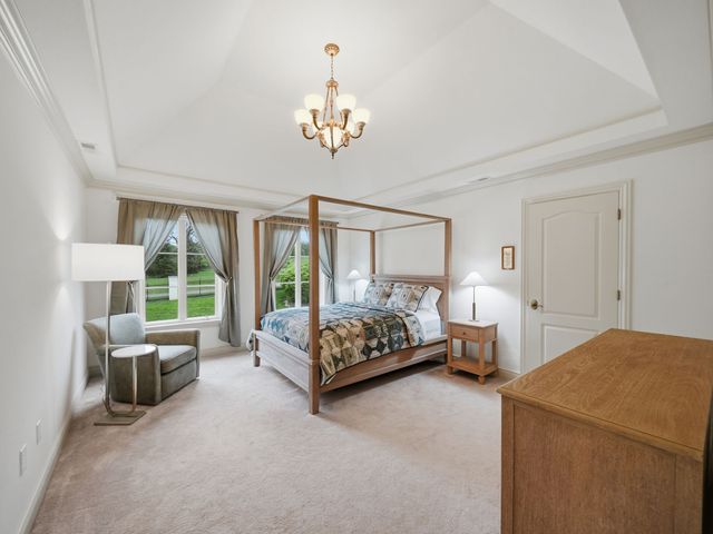 108 Carriage Hill DRIVE, Adams Twp, PA 16046