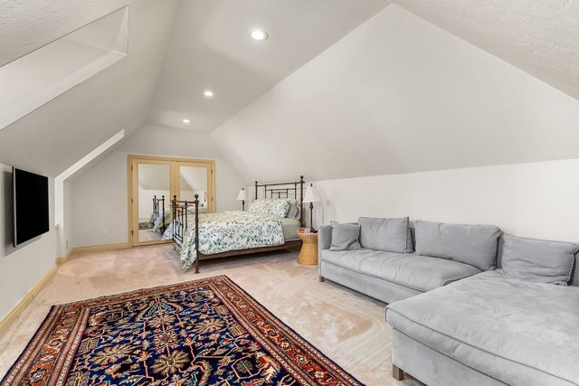 108 Carriage Hill DRIVE, Adams Twp, PA 16046