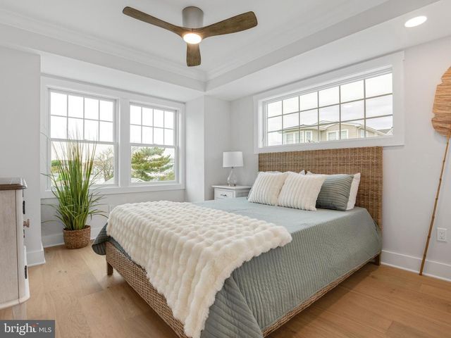 10-B W MARSHALL AVE, Long Beach Township, NJ 08008