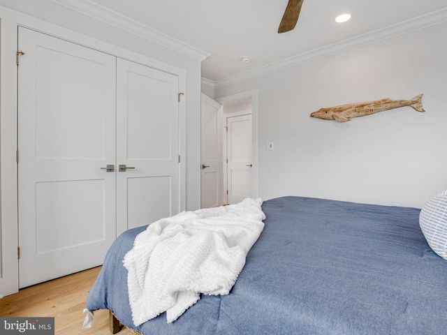 10-B W MARSHALL AVE, Long Beach Township, NJ 08008