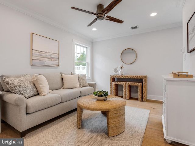 10-B W MARSHALL AVE, Long Beach Township, NJ 08008