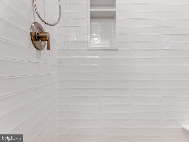 10-B W MARSHALL AVE, Long Beach Township, NJ 08008