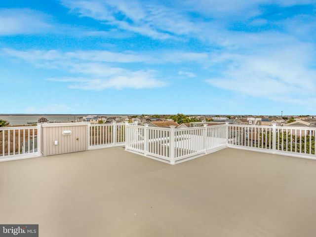 10-B W MARSHALL AVE, Long Beach Township, NJ 08008