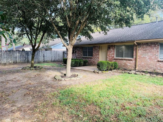 3310 Glen Spring Drive, Houston, TX 77339