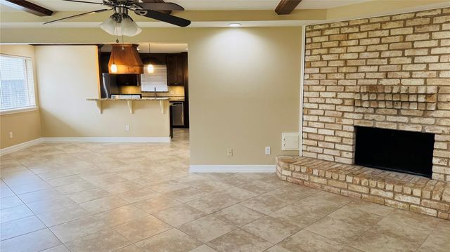 3310 Glen Spring Drive, Houston, TX 77339