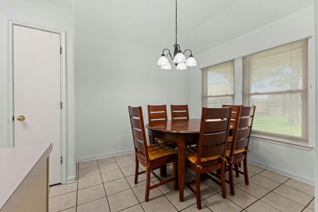 290 Bailey LOOP, Kyle, TX 78640