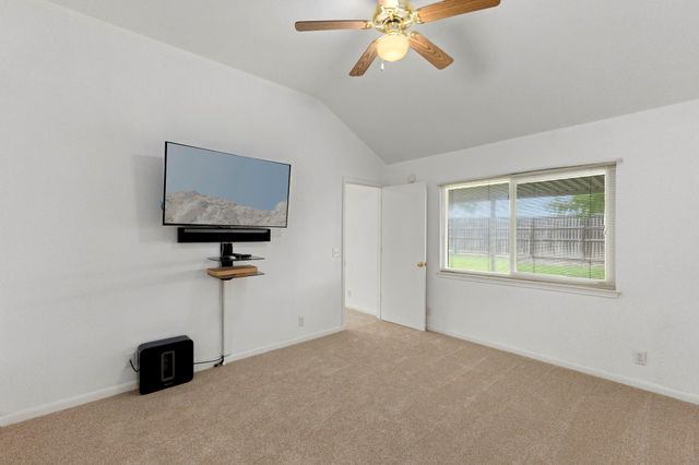 290 Bailey LOOP, Kyle, TX 78640