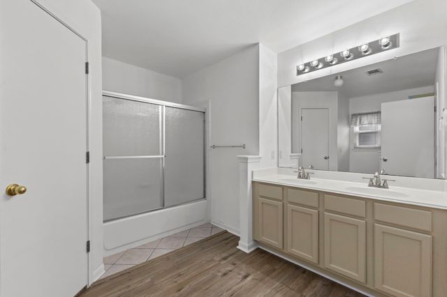 290 Bailey LOOP, Kyle, TX 78640