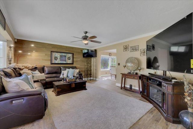 6419 Marysville Rd, Browns Valley, CA 95918