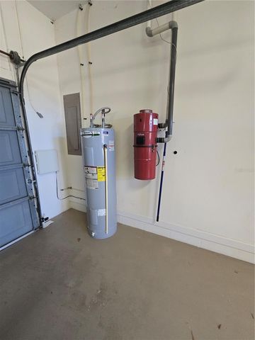 2409 BERKSHIRE DRIVE, Winter Haven, FL 33884