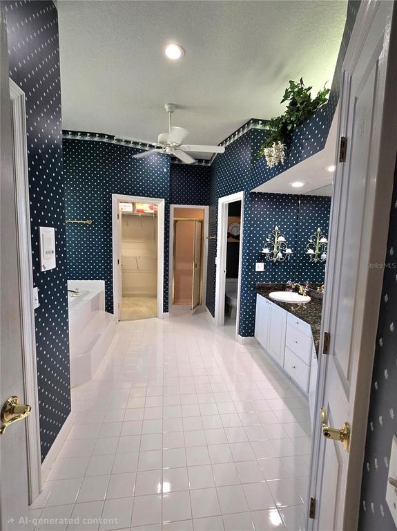 Image 12 of property listing at 2409 BERKSHIRE DRIVE, Winter Haven, FL 33884