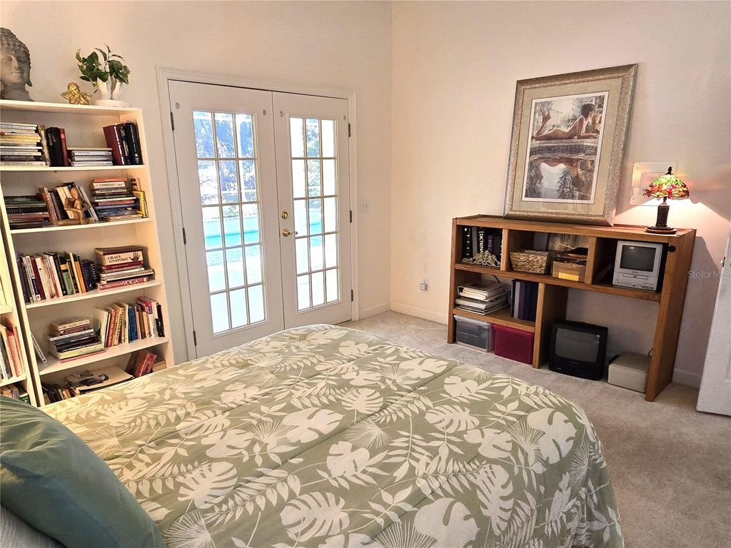 Image 14 of property listing at 2409 BERKSHIRE DRIVE, Winter Haven, FL 33884