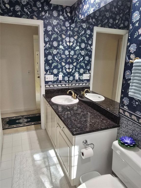 Image 20 of property listing at 2409 BERKSHIRE DRIVE, Winter Haven, FL 33884