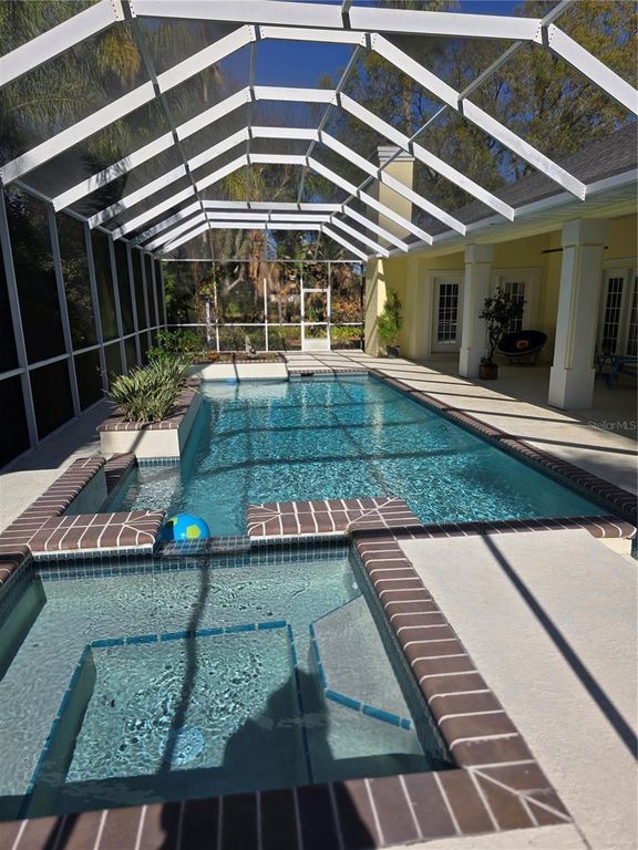 Image 24 of property listing at 2409 BERKSHIRE DRIVE, Winter Haven, FL 33884