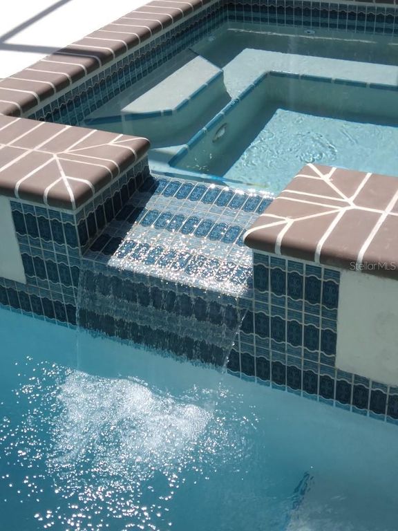 Image 27 of property listing at 2409 BERKSHIRE DRIVE, Winter Haven, FL 33884