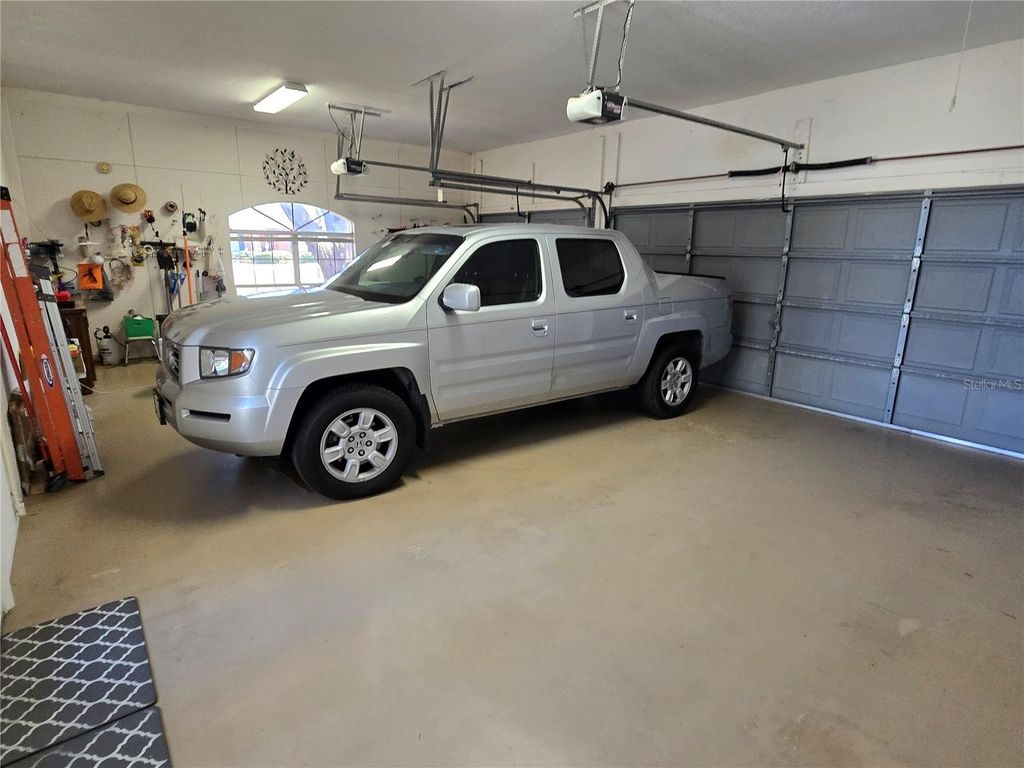 Image 30 of property listing at 2409 BERKSHIRE DRIVE, Winter Haven, FL 33884